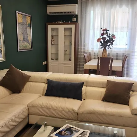 Kalpazo Stadiumi Guest house